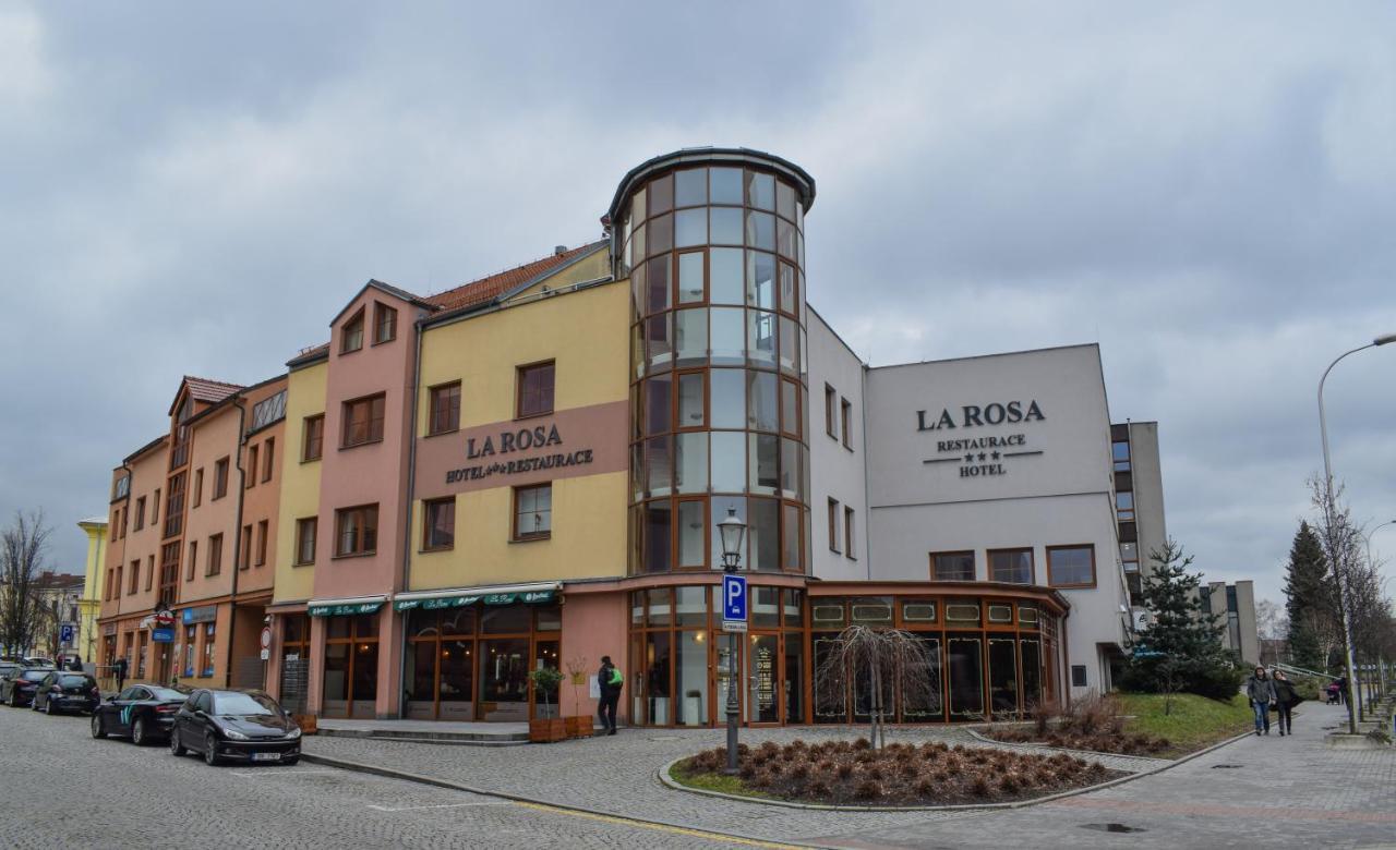 Hotel La Rosa Frýdek-Místek Dış mekan fotoğraf